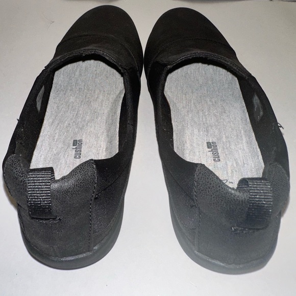 Cloud Steppers by Clarks Sillian Paz Black Slip-on Loafer Women’s Size 9M Shoes - Picture 7 of 9